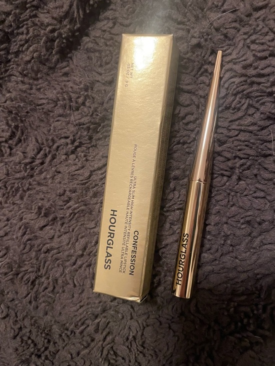 Hourglass Other - New Hourglass Confession Ultra Slim Lipstick - shade I lust for. Gold packaging